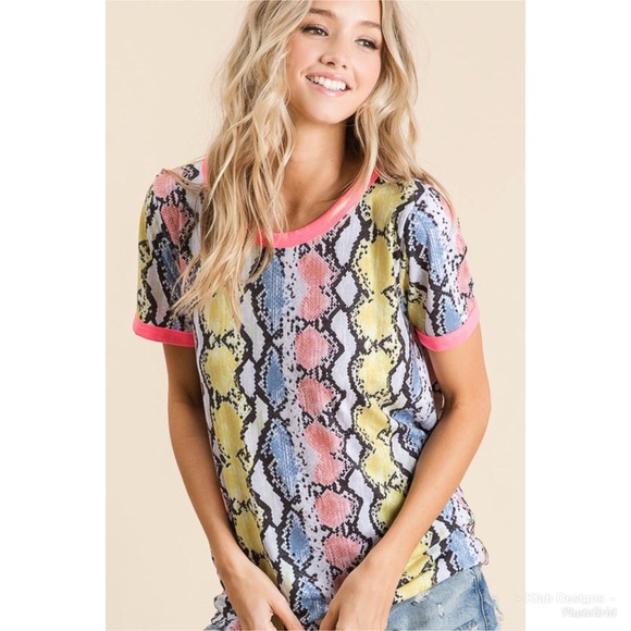 💖LAST Pink/Blue Snakeskin Top with Contrast Band! - Picture 6 of 8